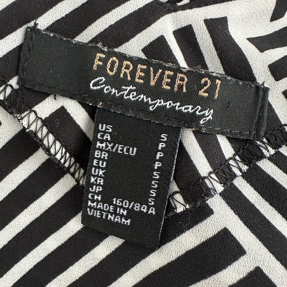 Forever 21 Black and White Striped Women's Cami Top S - Picture 5 of 6
